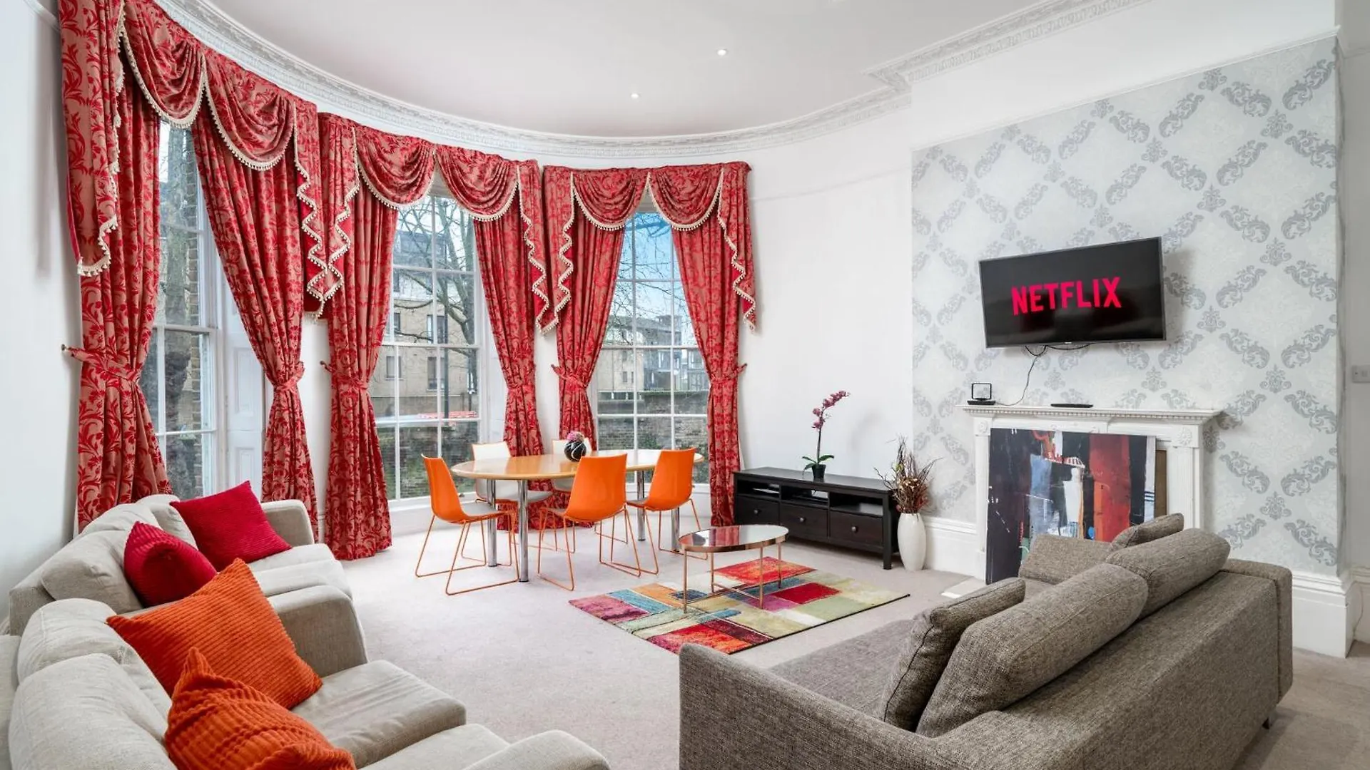 Elegant 2Bed By 02 Arena, Airport With Fast Wi-Fi And Parking Apartment London